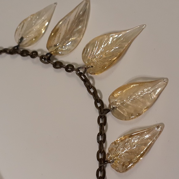 Vintage Leaf Necklace Q133 - Picture 1 of 9